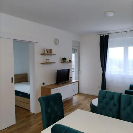 Apartment Tri Princeze